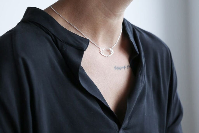 halsband med renhorn. Arctic Collection hantverksbutik