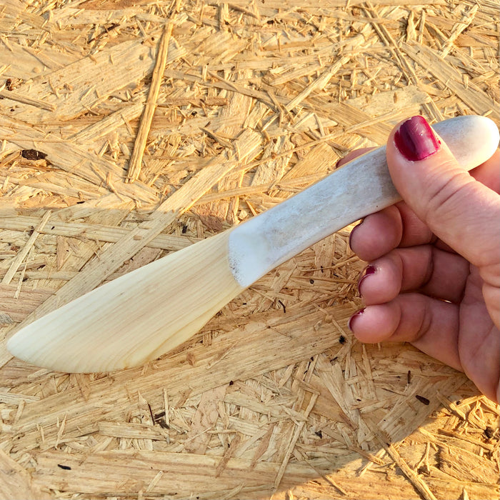 Butter knife