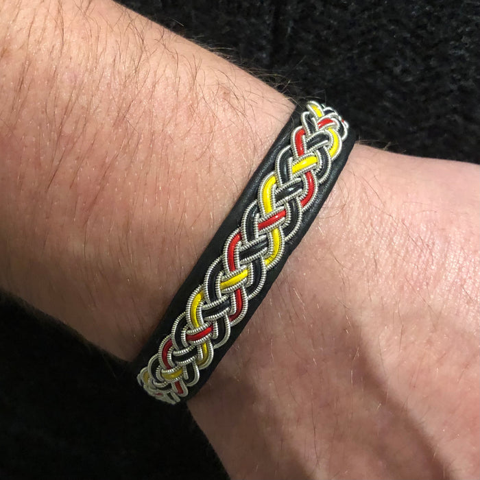 Luleå hockey supporterarmband. Brynäs supporterarmband. Heja på ditt lag! Sportarmband
