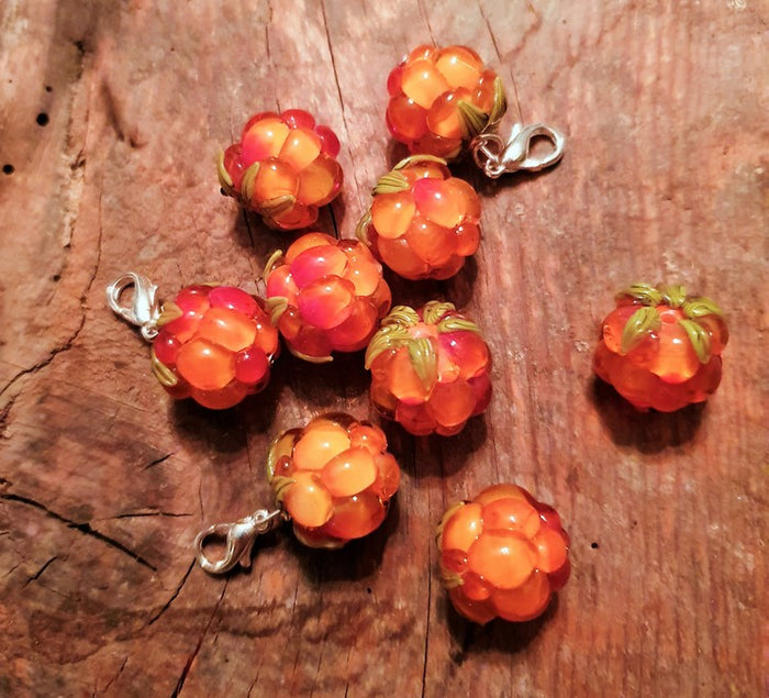 Cloudberry necklace