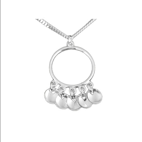 samiskt silverhalsband Sålbbå med en stor rund ring och mindre runda plattor hängandes nedtill